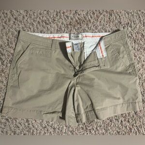 Old navy khaki shorts size 12